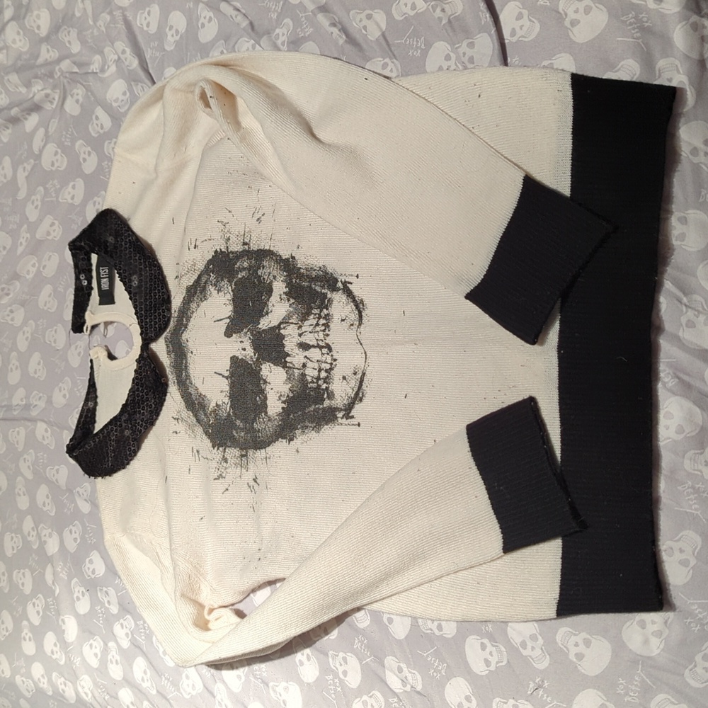 Iron fist sweater